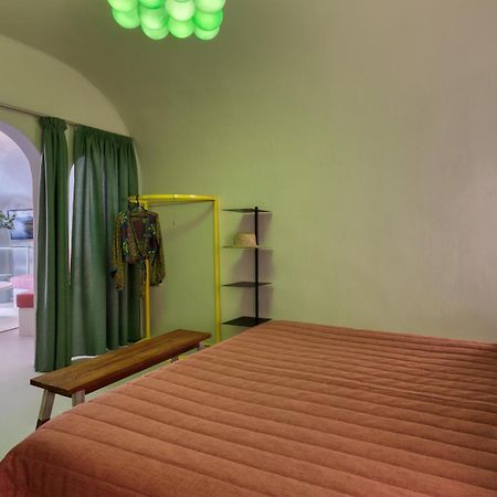 Hermes Cave House By Oias Local Cave Houses 외부 사진